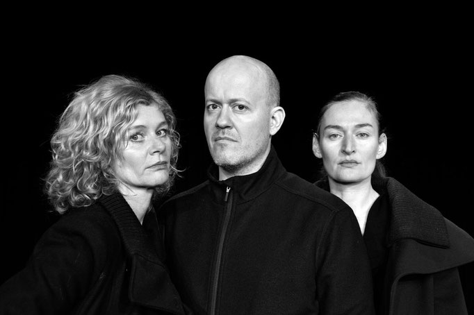 THEATER PUR ABZWEIGUNG 