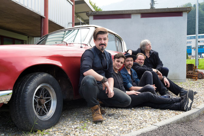 ELLIS MANO BAND