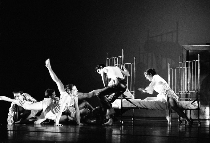THEATER OPERA
