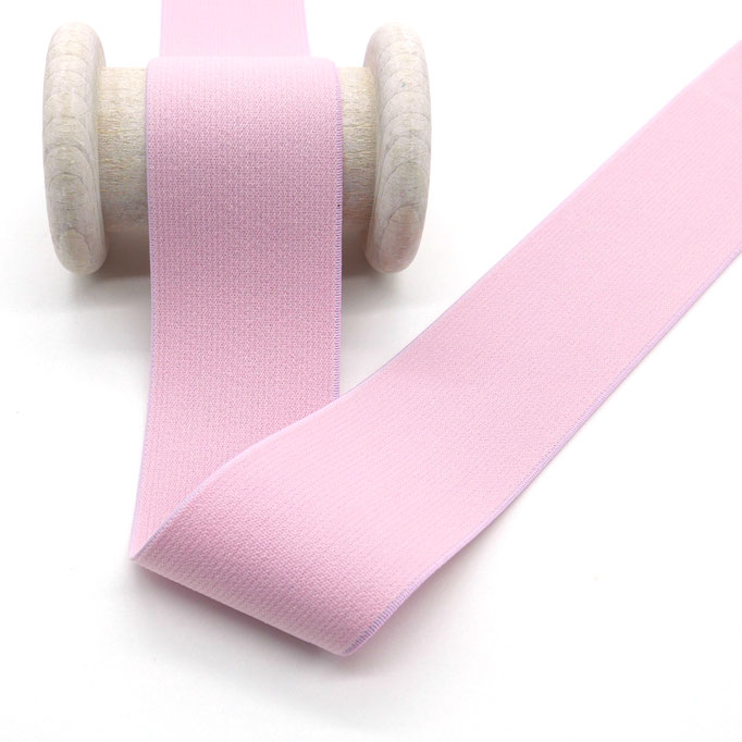 40‑mm‑Gummiband in rosa, elastisch und weich für Unterwäsche und Näharbeiten.