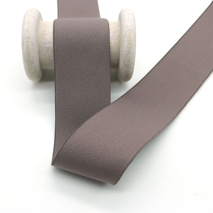 40‑mm‑Gummiband in mauve, elastisches Band für hochwertige Nähprojekte.