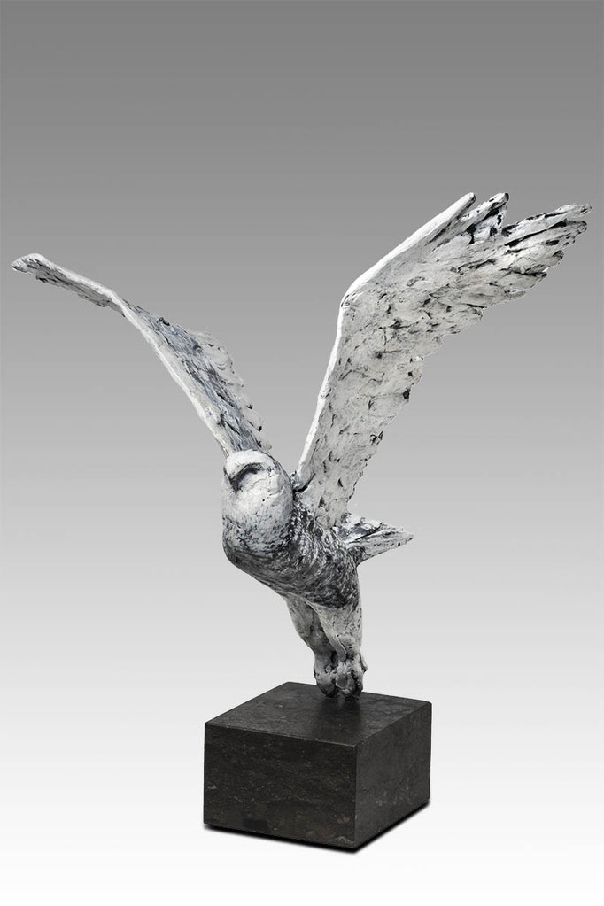 Sneeuwuil 42x25x51 cm, Limited Edition 7. EUR 2250