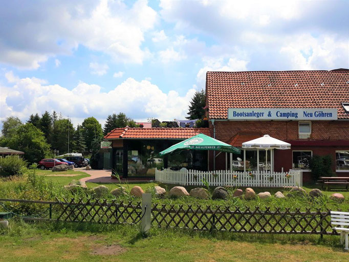 Restaurant und Hafengebäude "Neu-Göhren"