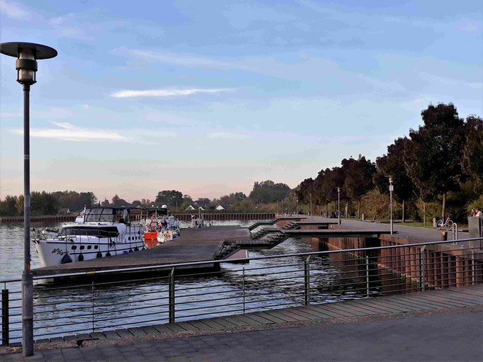 Wasserwanderrastplatz mit viel Platz zum NichtsTun