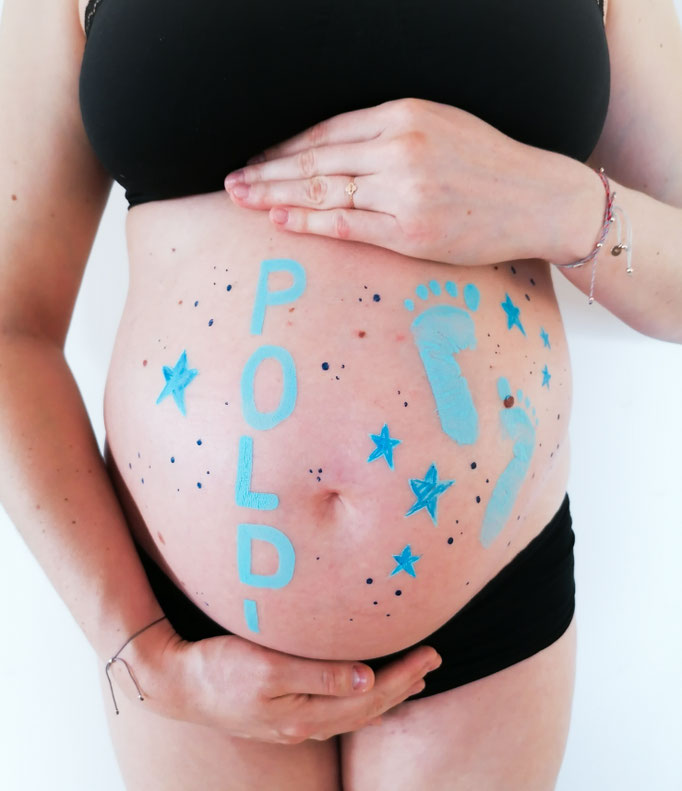 Babybauch Painting Poldi Fußabdruck Sterne Blau - Mariposa Styling mit Stil Wien und Umgebung ©Mariposa