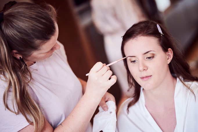 Getting ready Braut Augenmakeup - Mariposa Styling mit Stil Wien und Umgebung ©muellerundmuellerin
