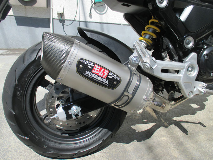 グロム JC92 ヨシムラ機械曲 R-77Sサイクロン カーボン グロム JC92 ヨシムラ機械曲 R-77Sサイクロン カーボン