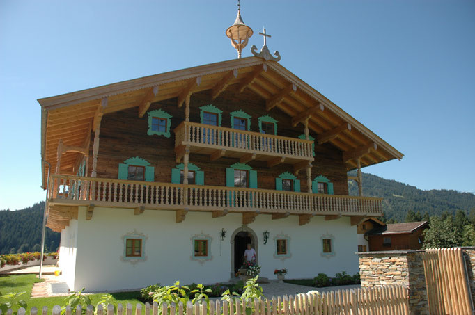 Kastenfenster, Kranz | Tirol Landhaus