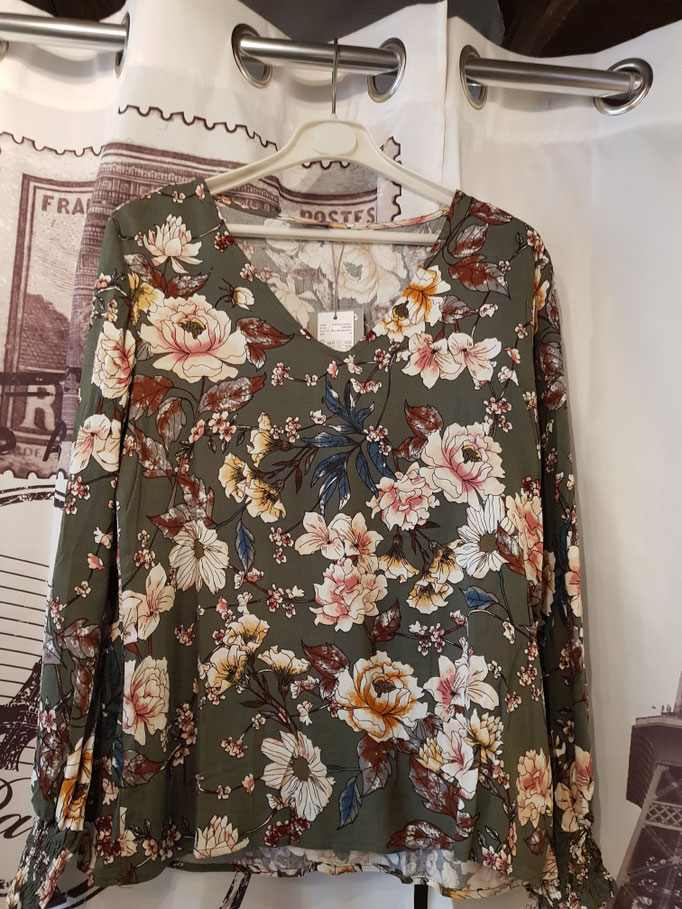 Blumen Bluse 49,95€