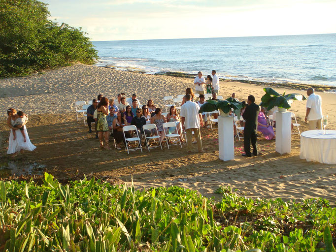 Beach wedding at Villa Playa Maria