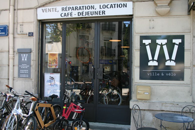 portes vitrées boutique "Double v"