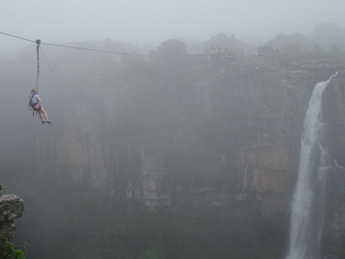 Man kann die Schlucht bei Graskop auch so überqueren