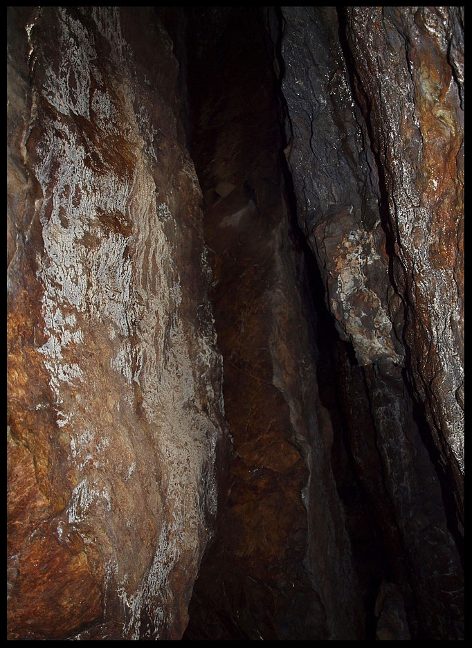 Grotta dei Porfidi