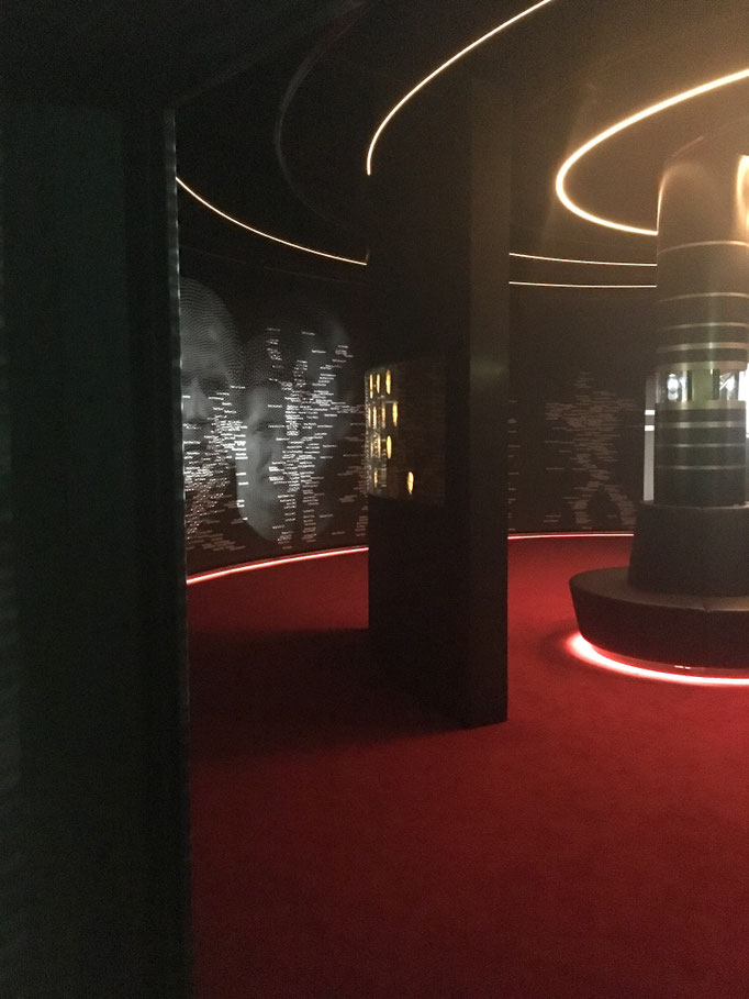 Deutsches Fussballmuseum Umgestaltung Hall of Fame, Dortmund (2019) // Angebotseinholung, Materialrecherche, Präsentation, Koordinierung der Umbauarbeiten, Bauleitung, Abnahme der Arbeiten