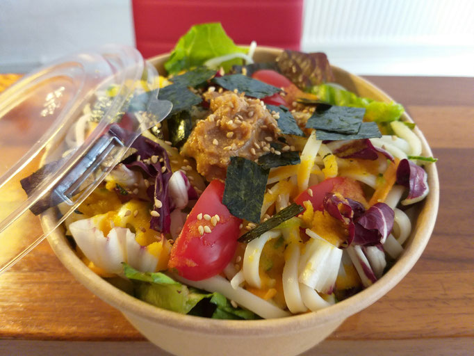 pflanzlich, "Salada Udon", Wochenangebot im Sommer