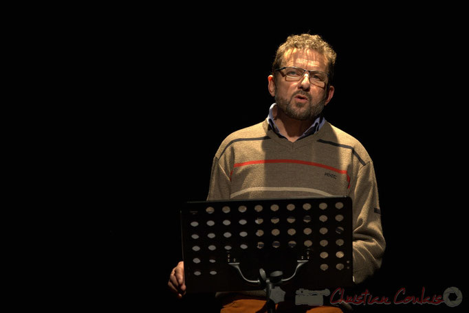Hubert Chaperon, metteur-en-scène et comédien, lit "le départ", Cénac, Gironde. 5 décembre 2014