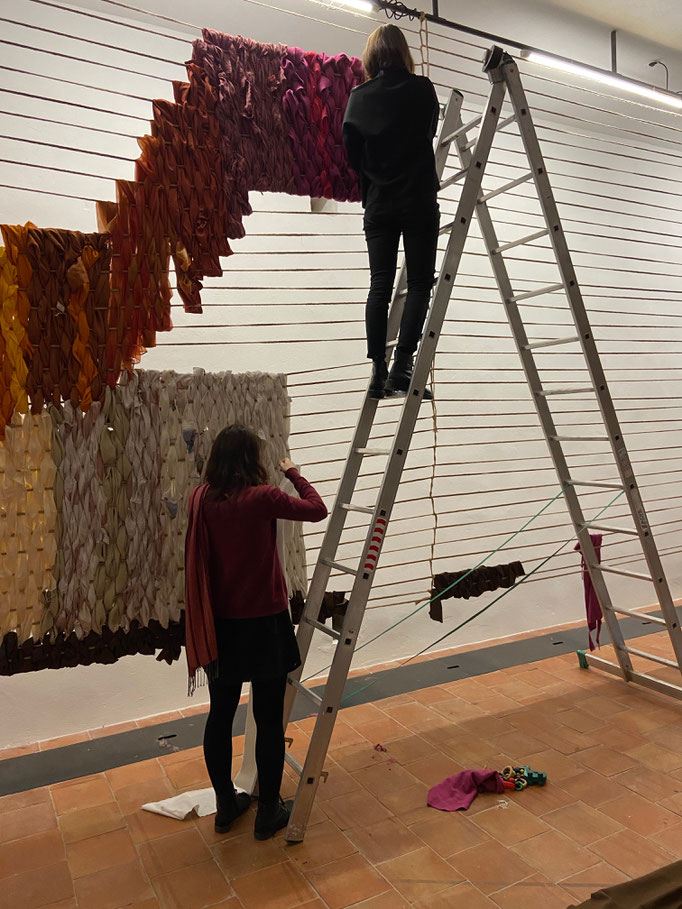 SALOON Praha at the Entrance Gallery with the curators Veronika Čechová, Tereza Jindrová, and the artist Johana Pošová. March 2020