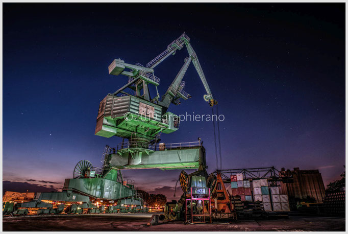 Gernsheim Containerhafen TAKRAF Kran