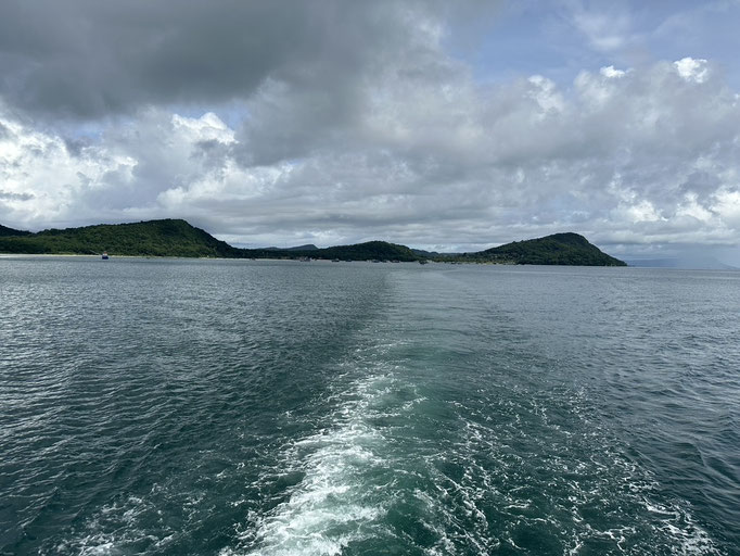 Scuba Diving boat leaving Phu Quoc Island | Rainbow Divers Vietnam PADI Dive Center Phu Quoc