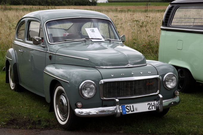 Volvo PV 544