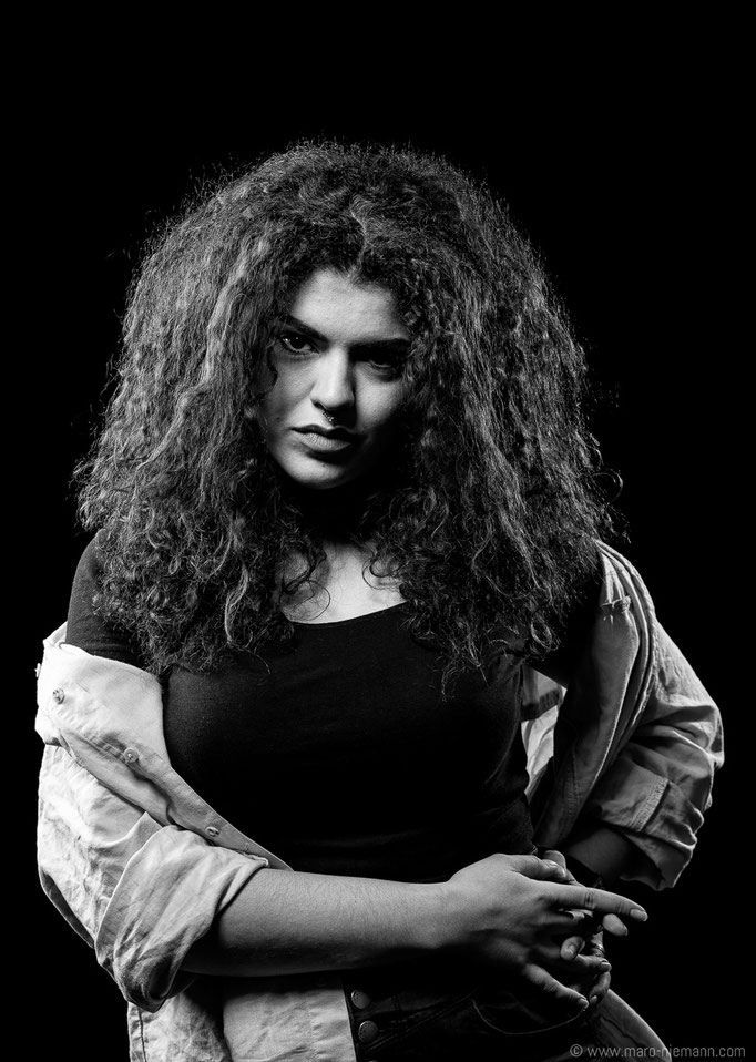 Jasmin Hassane - Stage Actress