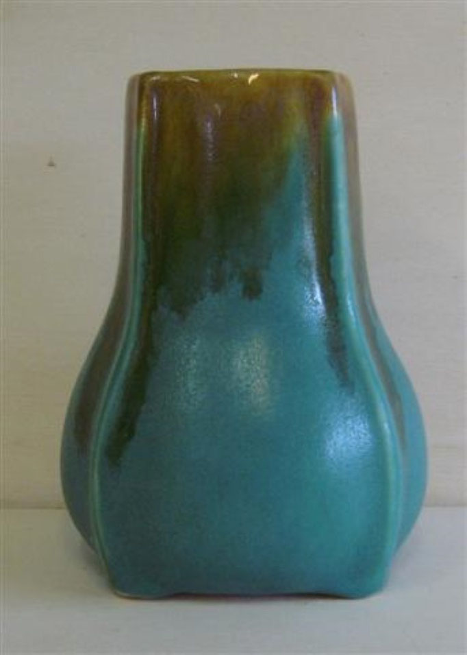 2005/Vase ~1900, Marke "Bürgel", H 12 cm, EUR 85,-