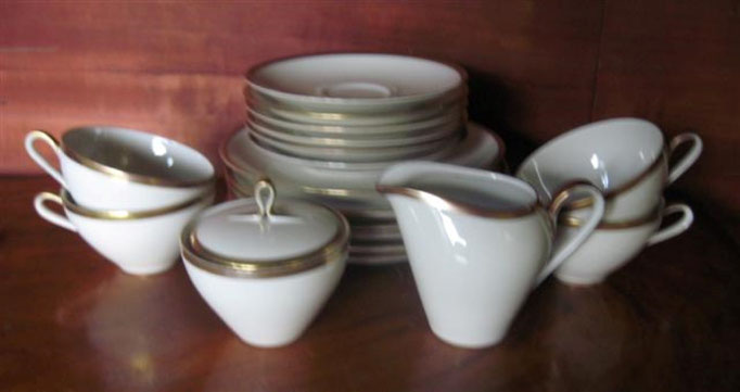 2588/Kaffee-Service ~1955, Marke "Eschenbach", 18 Teile, EUR 25,-