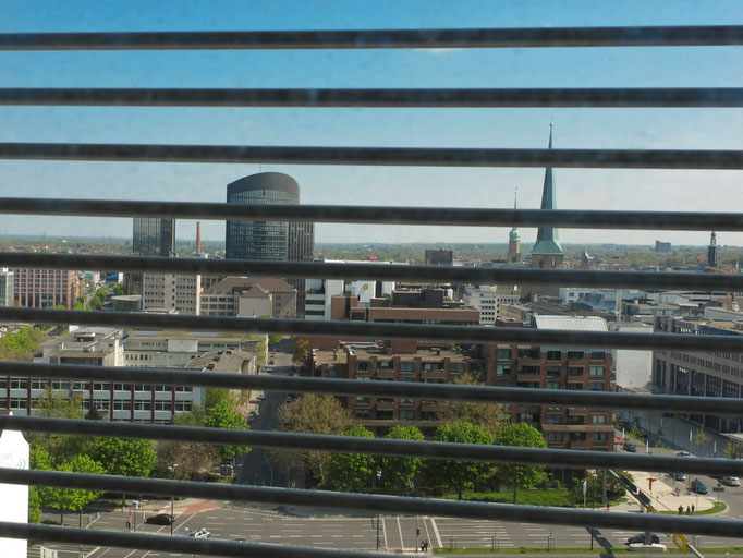 Blick von der Gastronomie im Turm auf Dortmunds Innenstadt