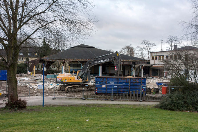 Februar 2014