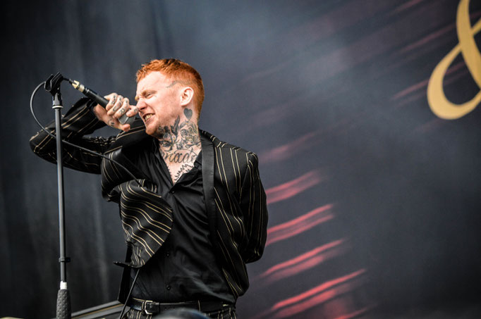 Frank Carter & The Rattlesnakes 2017