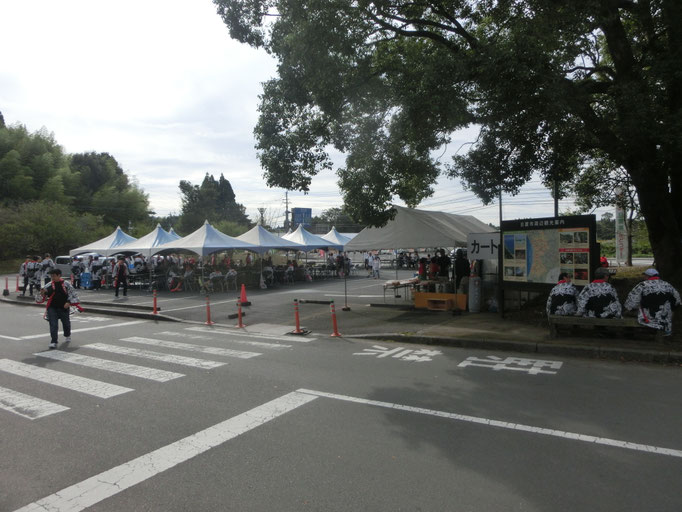 日置市の中継地点、チェスト館（物産館）