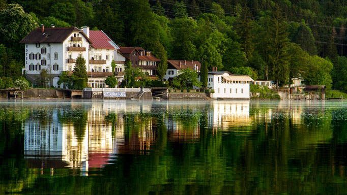 Windstiller Tag am Kochelsee, Mai 2016