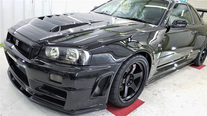 BNR34オールペン後の磨き