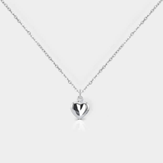 Super zarte Halskette mit Mini Herz Anhänger Silber
