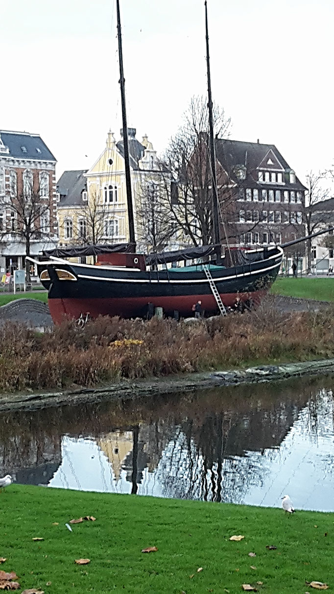 Alter Segler am Kämmererplatz