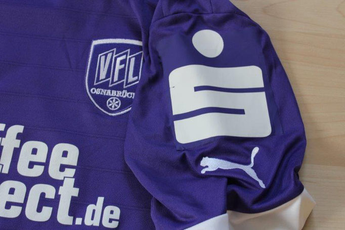VfL Osnabrück 2012/13 Heim, ursprünglich mit "Fanoffensive" Badge (überflocked) Nr. 22 Thiel (Matchworn)