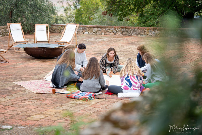 Sonja Heeser Yin Yoga / La dolce Vita Yoga Retreat in Ebbio Toskana / Yoga Retreat Photography