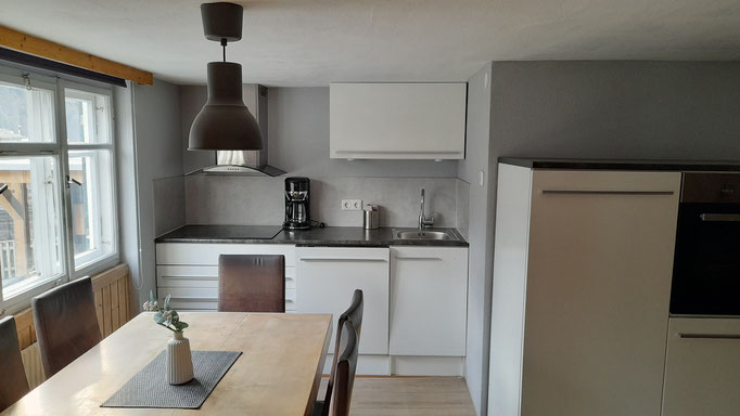 Küche, Kühlschrank, Spülmaschine