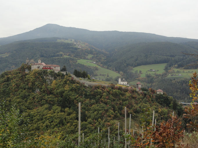 Blick zurück auf Klosterberg Säben