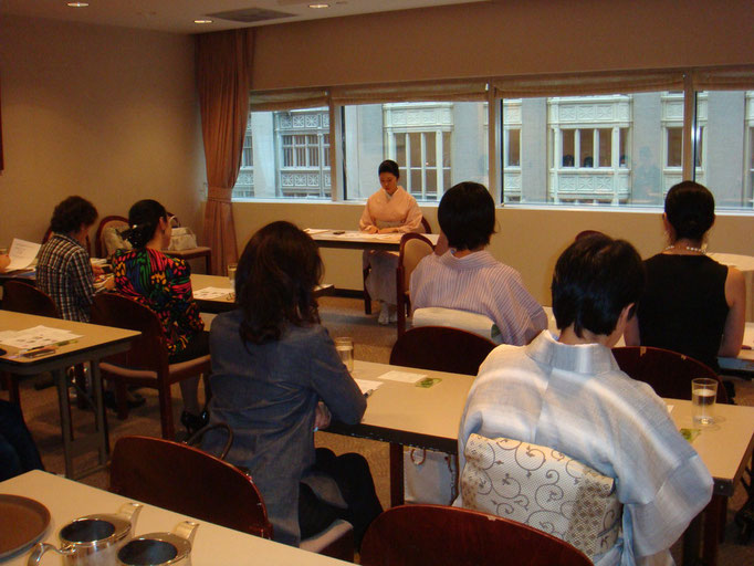 Kimono Lecture at Nippon Club