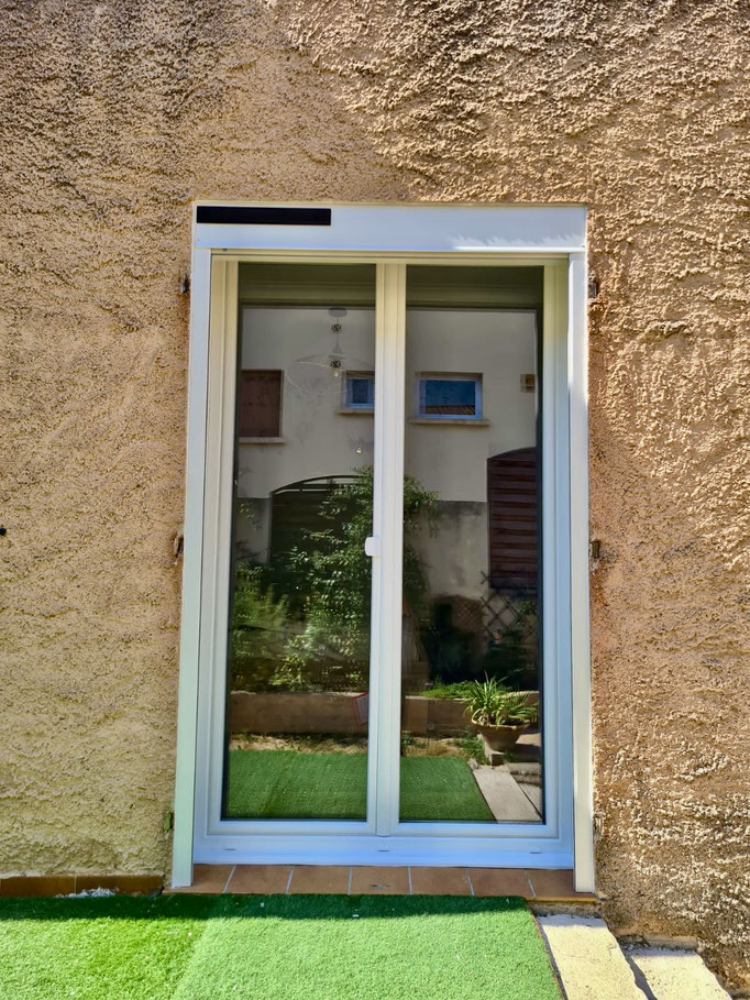 Porte fenêtre : en aluminium Juillet 2025 sur mesure de chez Altiva Pro Menuisier à Hyères 83400