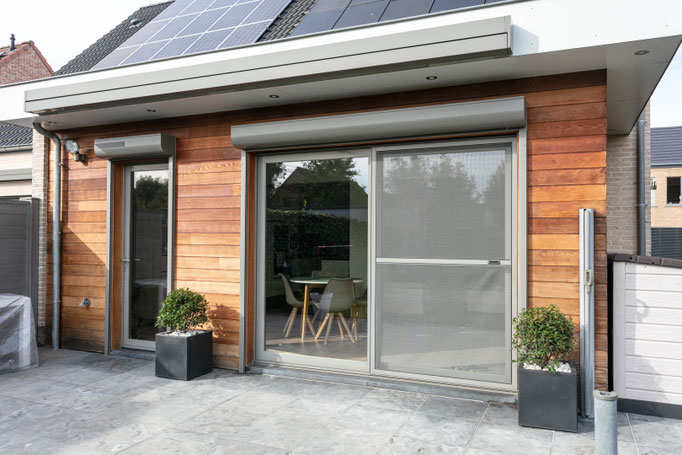 Volets Roulants: électrique 2023-2024 sur mesure en rénovation de chez Altiva Pro Menuisier Ollioules 83190