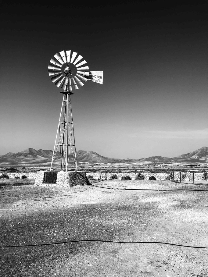 fuerteventura - by kommando: kunst.