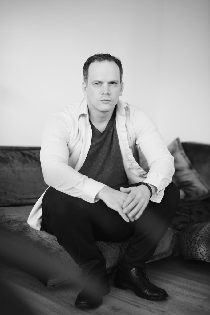 Porträt des Zauberers und Künstlers Matthias Gietl aus Regensburg.