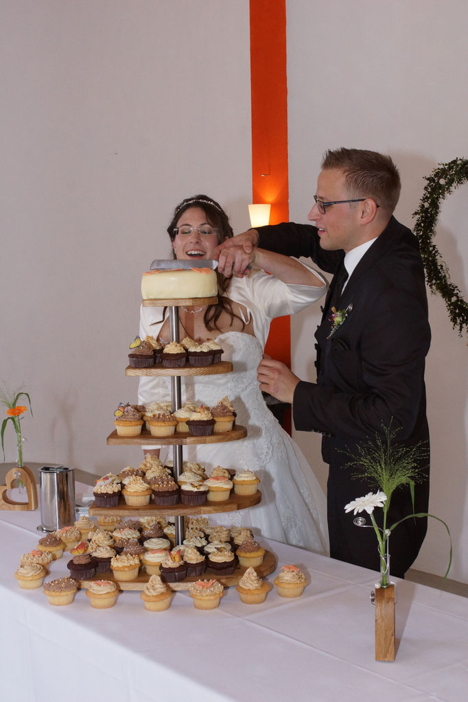 Tortenständer Cupcake / kreativ-fraesen