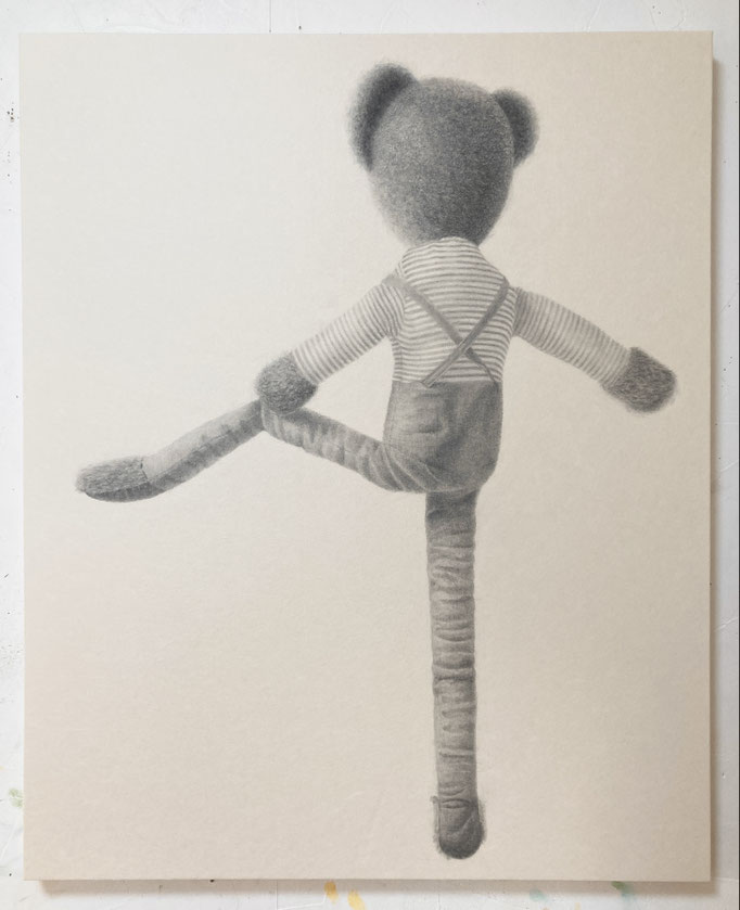 Sweet Bear / くまちゃん　Pencil, oil on paper, panel　652×530mm（F15）2024