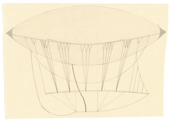 Airship / 飛行船　Carbon transfer, pencil 　262×377mm　2024