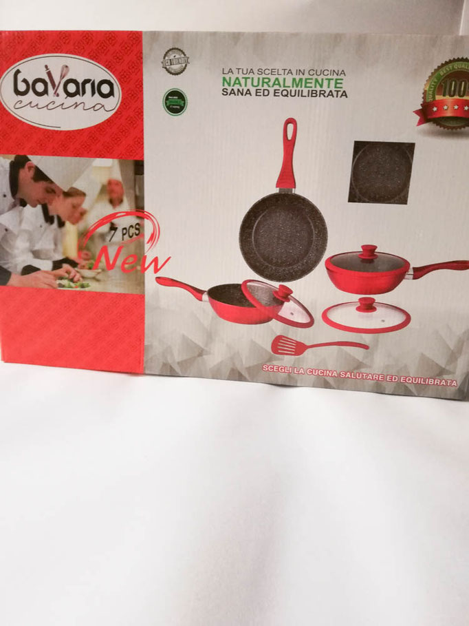 Set padelle antiaderente con pietra lavica e con coperchio più spatola. Col.Rosso. B740