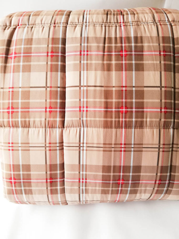 Trapunta piumone matrimoniale invernale scozzese Laura Blasi. Art.Tartan. Col.Beige. B935