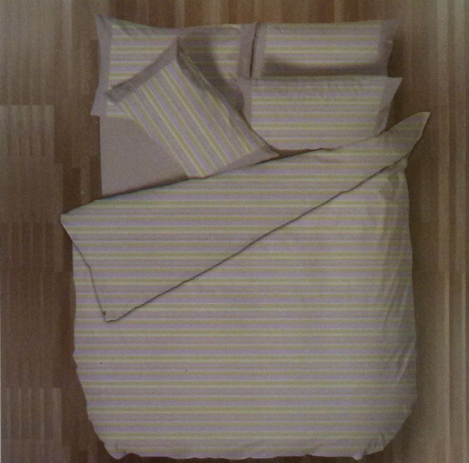 Completo lenzuola con fascia di Regina Schrecker per letto matrimoniale due piazze. B202